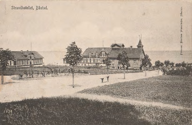 Framsida av Strandhotellet, Båstad.