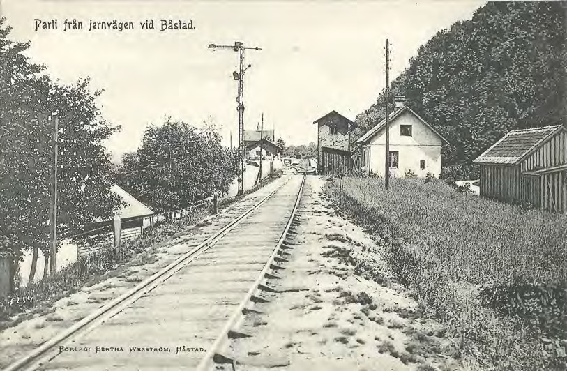 Framsida av Parti från jernvägen vid Båstad.