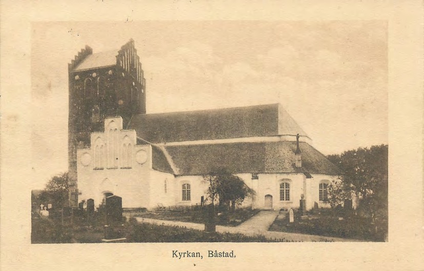 Framsida av Kyrkan, Båstad.