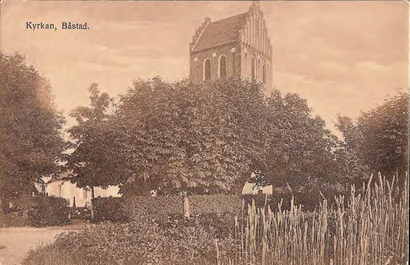 Framsida av Kyrkan, Båstad.