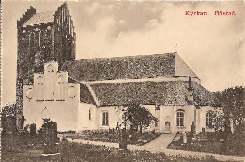 Framsida av Kyrkan. Båstad.