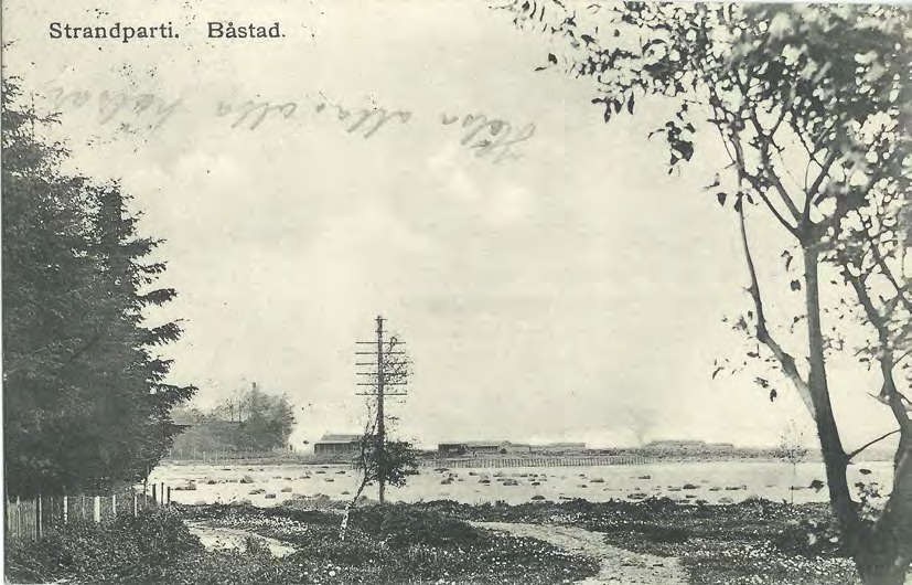 Framsida av Strandparti. Båstad.