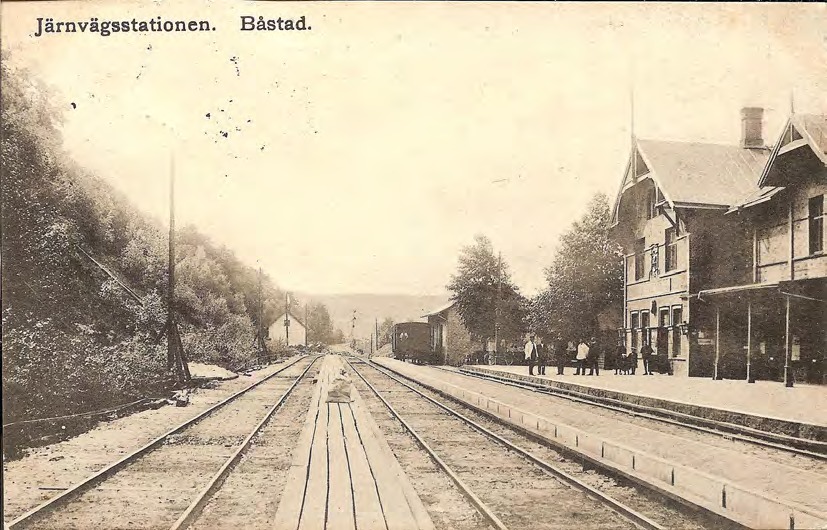 Framsida av Järnvägsstationen. Båstad.