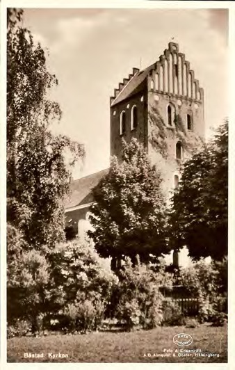 Framsida av Båstad. Kyrkan.