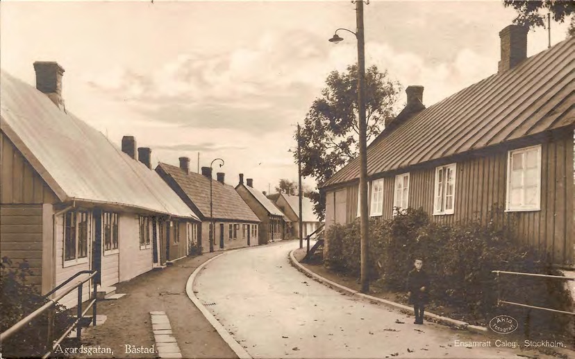 Framsida av Agardsgatan, Båstad