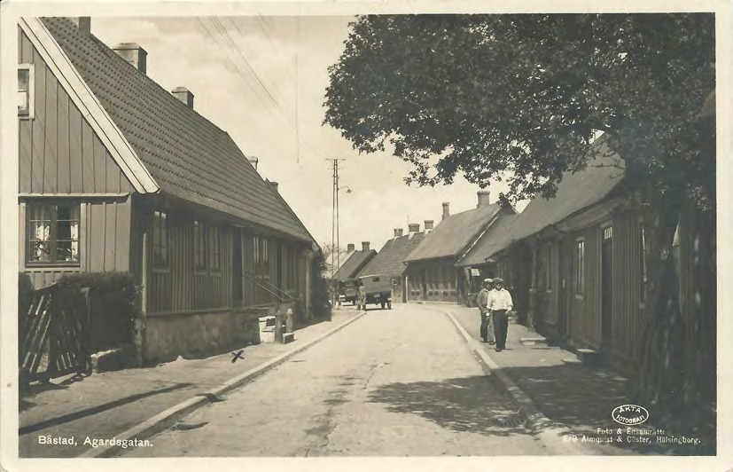 Framsida av Båstad, Agardsgatan.