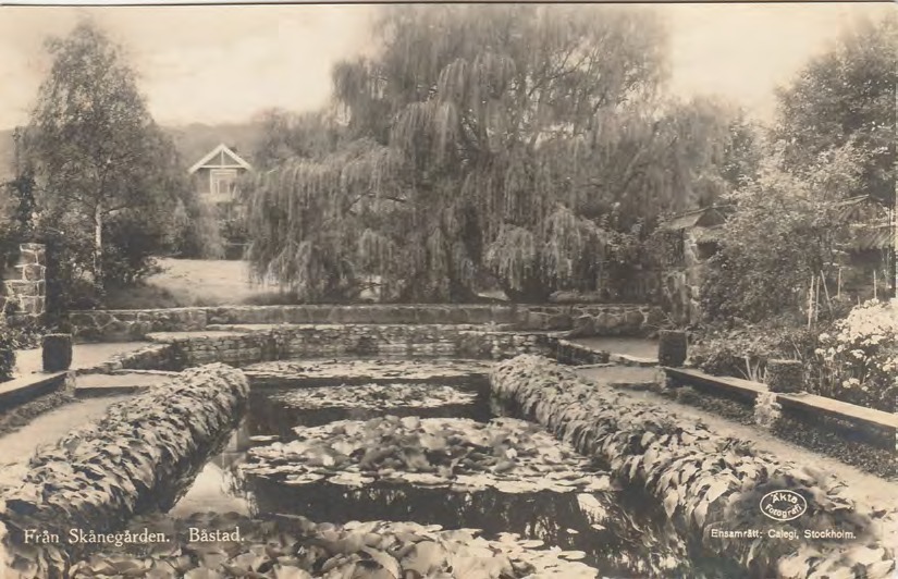 Framsida av Från Skånegården. Båstad.