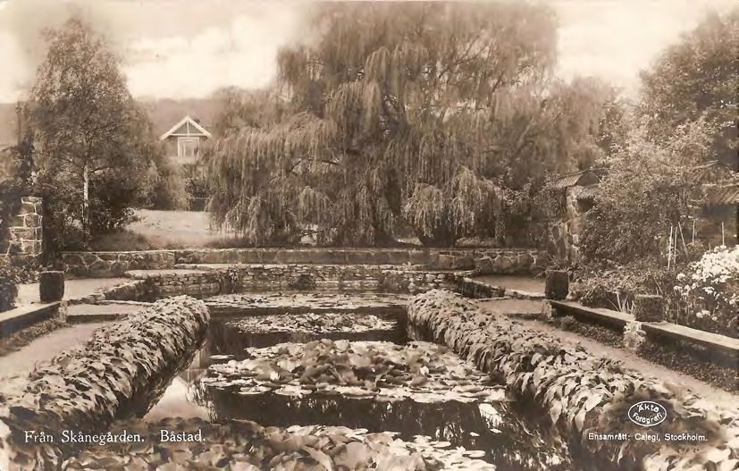 Framsida av Från Skånegården. Båstad.