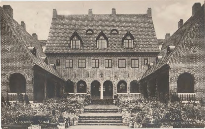 Framsida av Skånegården, Båstad.