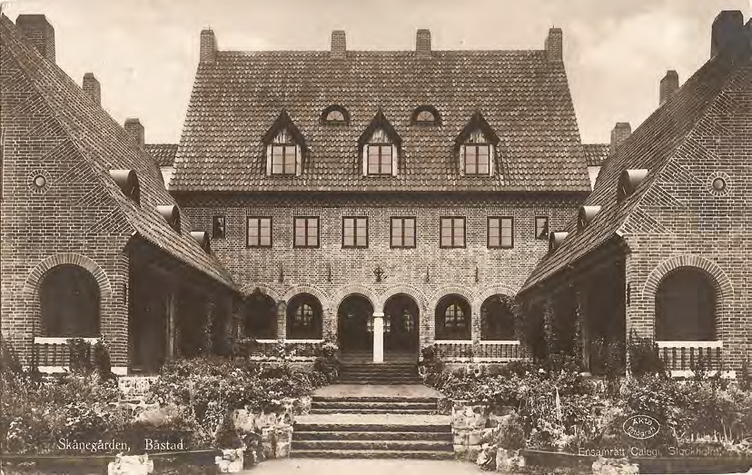 Framsida av Skånegården, Båstad.