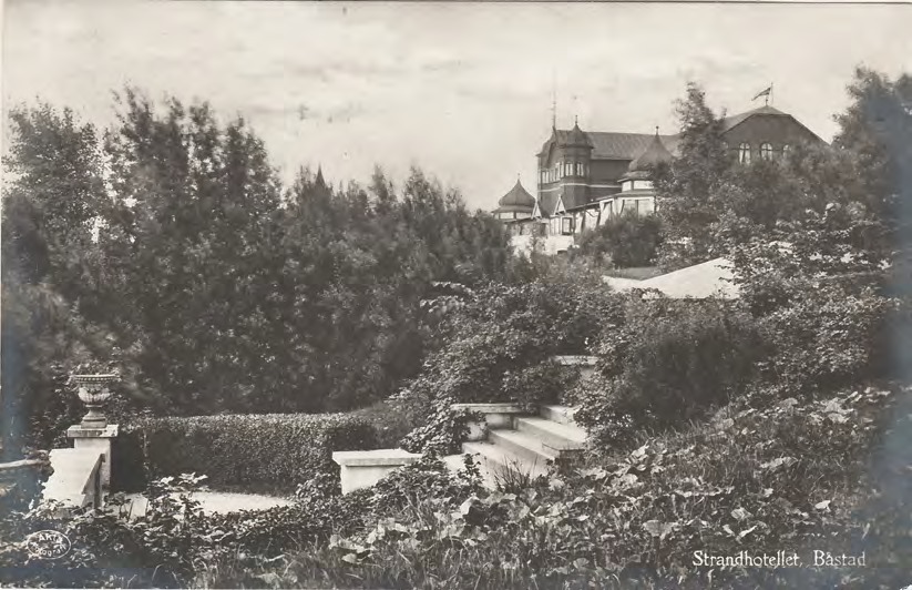 Framsida av Strandhotellet, Båstad