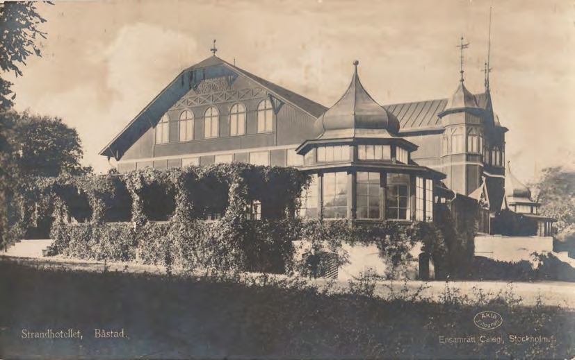 Framsida av Strandhotellet, Båstad.