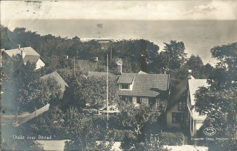 Framsida av Utsikt över Båstad.