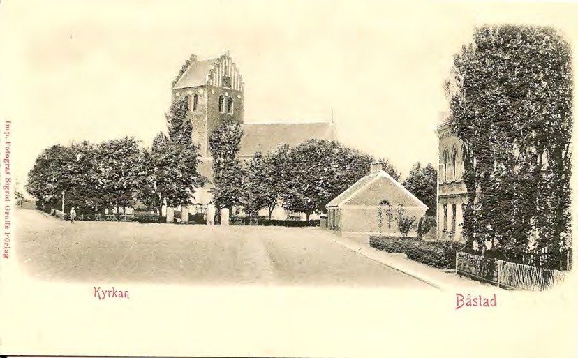 Framsida av Kyrkan Båstad