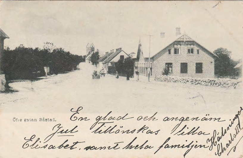 Framsida av Öfre gatan Båstad.