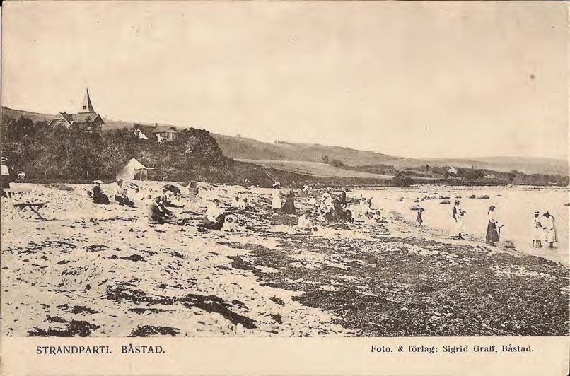Framsida av STRANDPARTI. BÅSTAD.