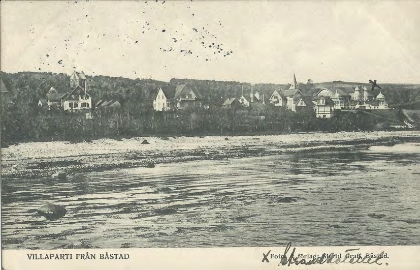Framsida av VILLAPARTI FRÅN BÅSTAD