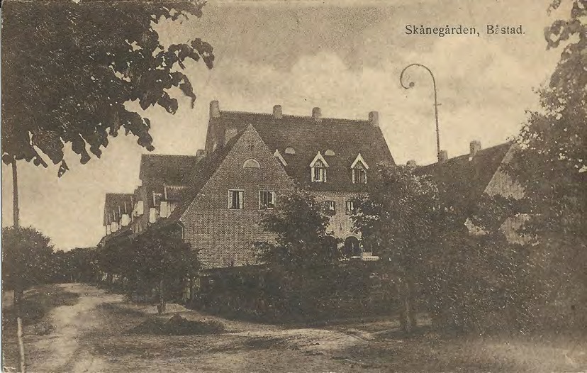 Framsida av Skånegården, Båstad.