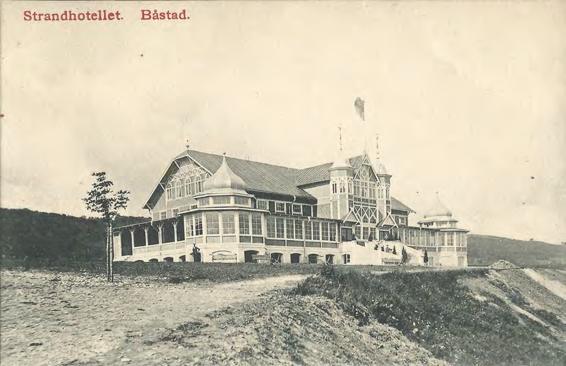 Framsida av Strandhotellet. Båstad.