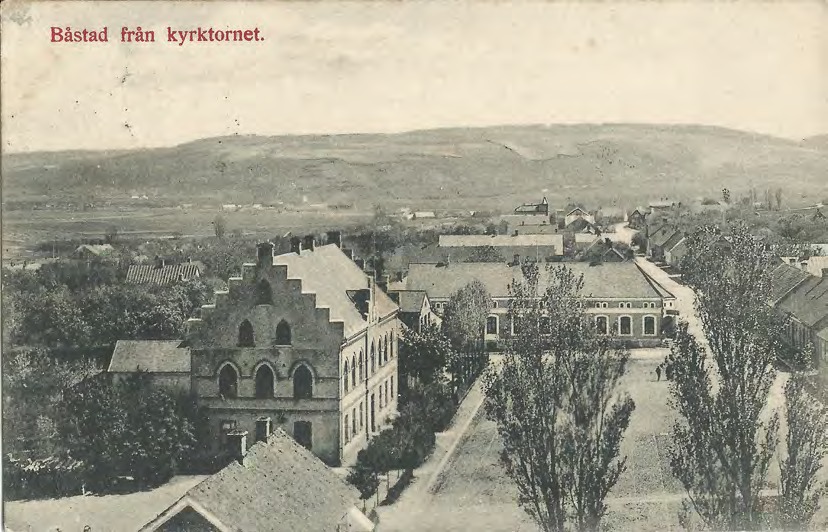 Framsida av Båstad från kyrktornet.