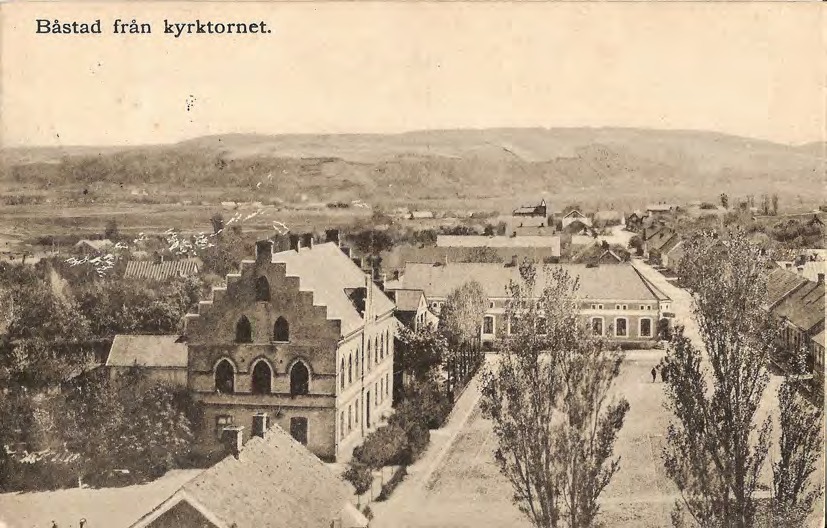 Framsida av Båstad från kyrktornet.