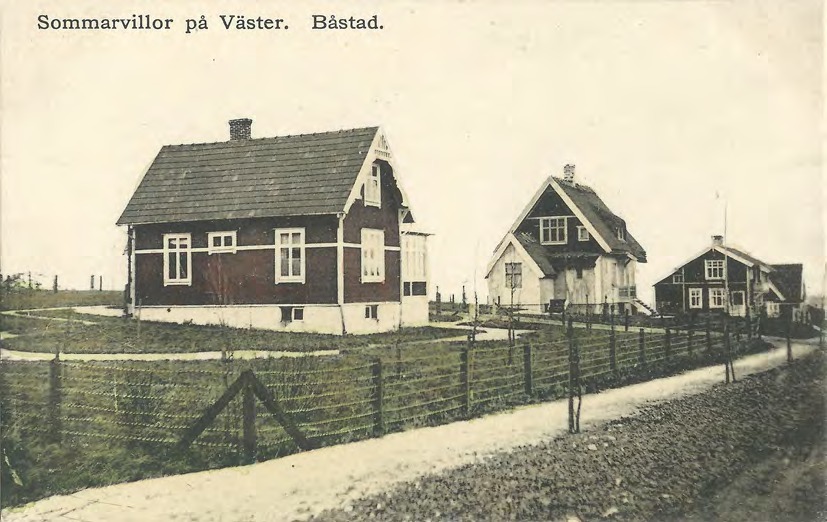 Framsida av Sommarvillor på Väster. Båstad.