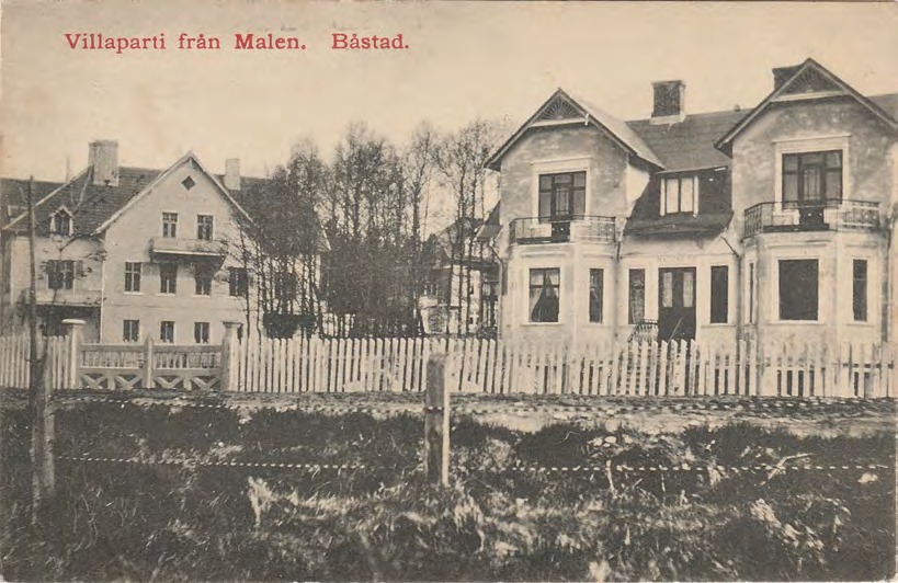 Framsida av Villaparti från Malen. Båstad.