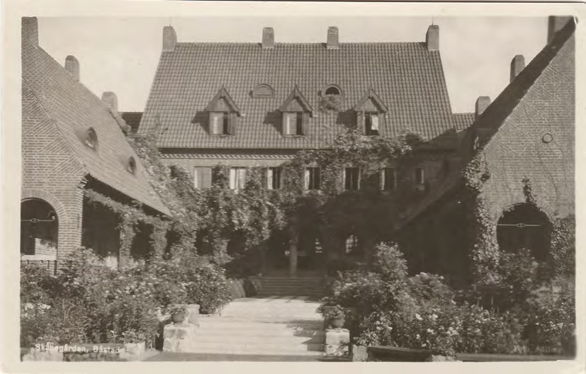 Framsida av Skånegården, Båstad