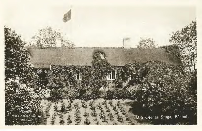 Framsida av Mor Olenas Stuga, Båstad.
