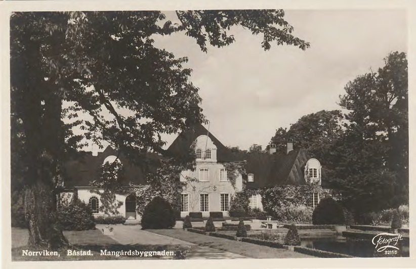 Framsida av Norrviken, Båstad. Mangårdsbyggnaden.