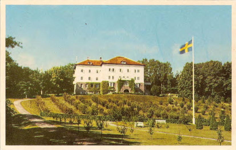 Framsida av Lunds Stiftsgård, Båstad.