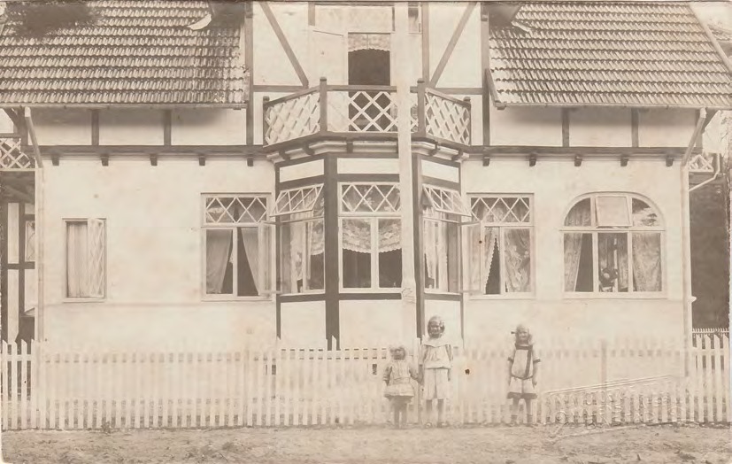 Framsida av - (Allévägen 36, Villa Skogshem)