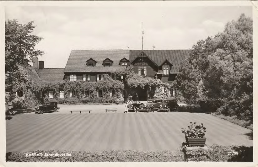Framsida av BÅSTAD Strandhotellet
