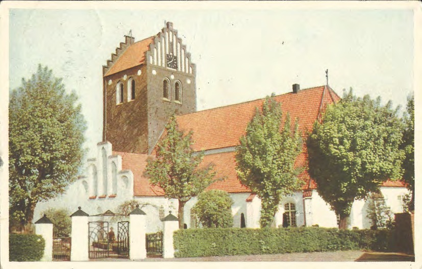 Framsida av Båstad. Kyrkan.