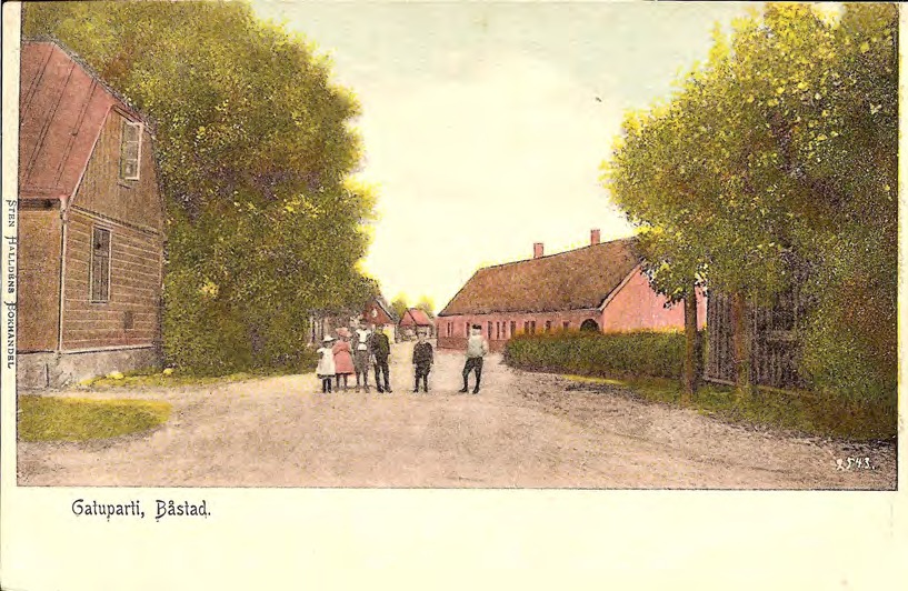 Framsida av Gatuparti, Båstad.