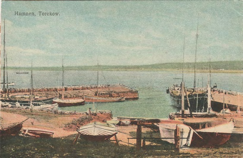 Framsida av Hamnen, Torekow.