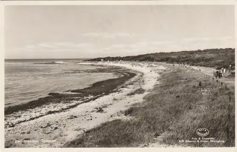 Framsida av Badstranden, Torekow.