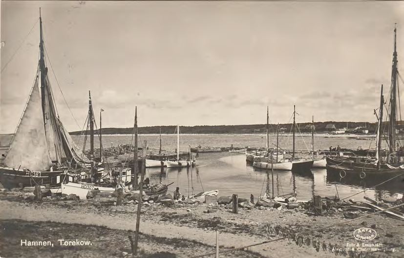 Framsida av Hamnen, Torekow.