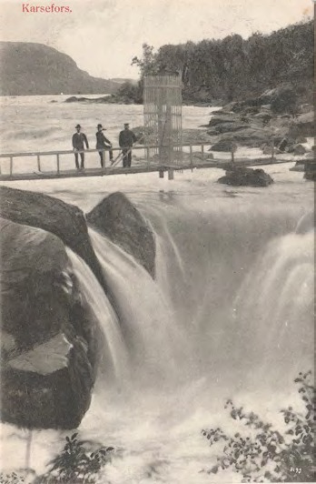 Framsida av Karsefors.