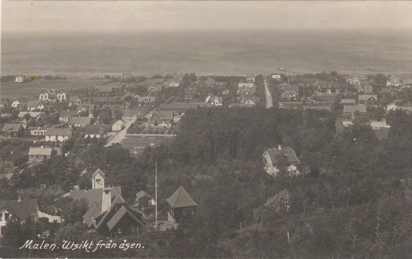 Framsida av Malen. Utsikt från åsen.