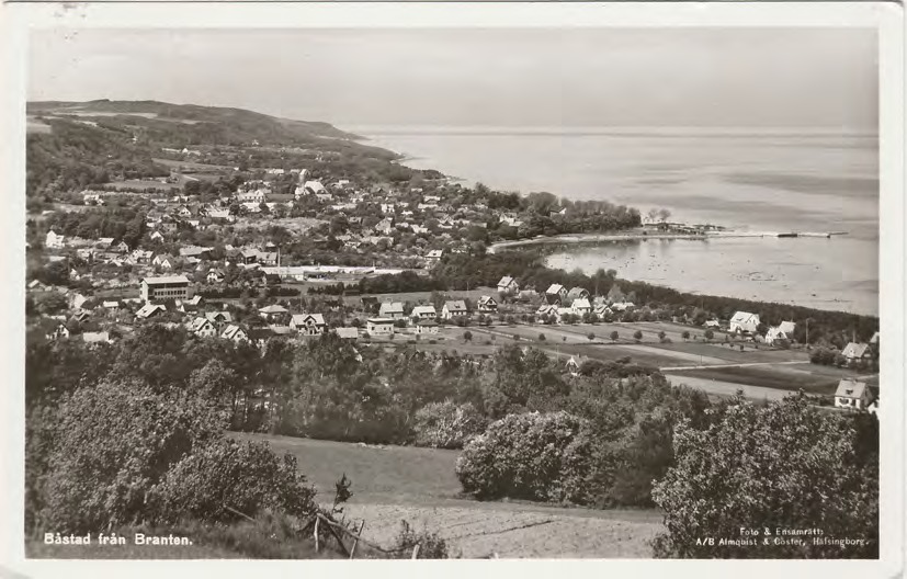 Framsida av Båstad från Branten.