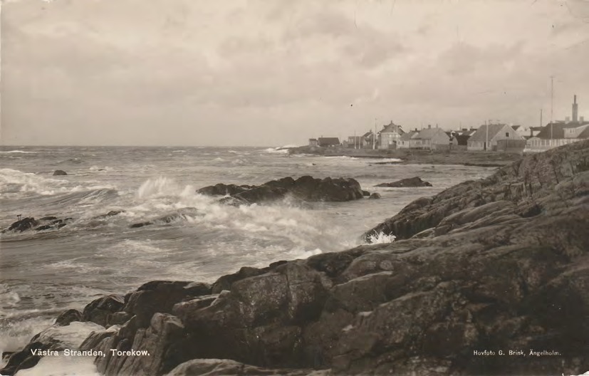 Framsida av Västra Stranden, Torekow.