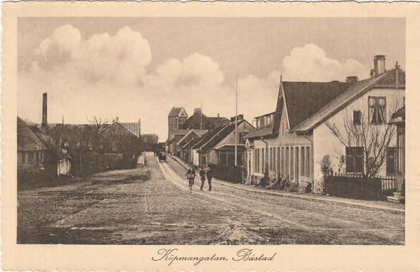 Framsida av Köpmansgatan, Båstad