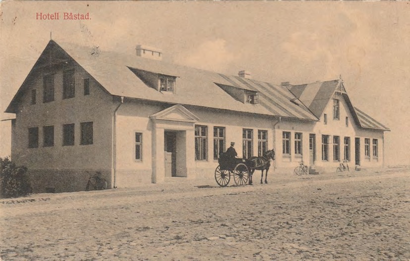 Framsida av Hotell Båstad.