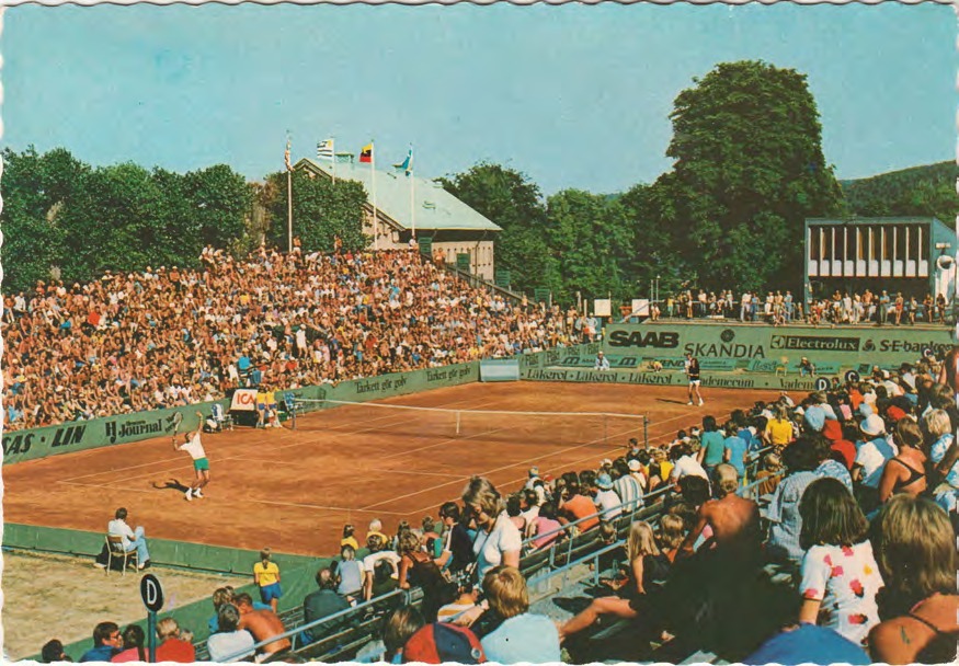 Framsida av BÅSTAD Tennisstadion