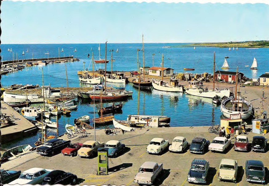 Framsida av Torekov. Hamnen