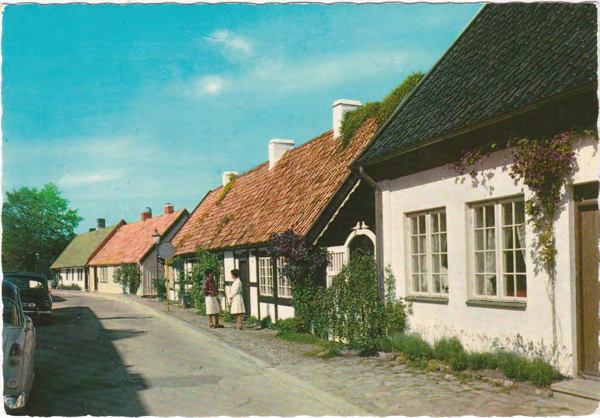 Framsida av Båstad. Agardhsgatan