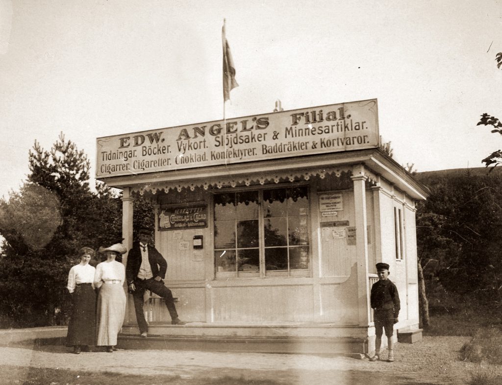 Angels kiosk i hörnet Allévägen/Havsbadsvägen. Byggdes 1908, revs 1987